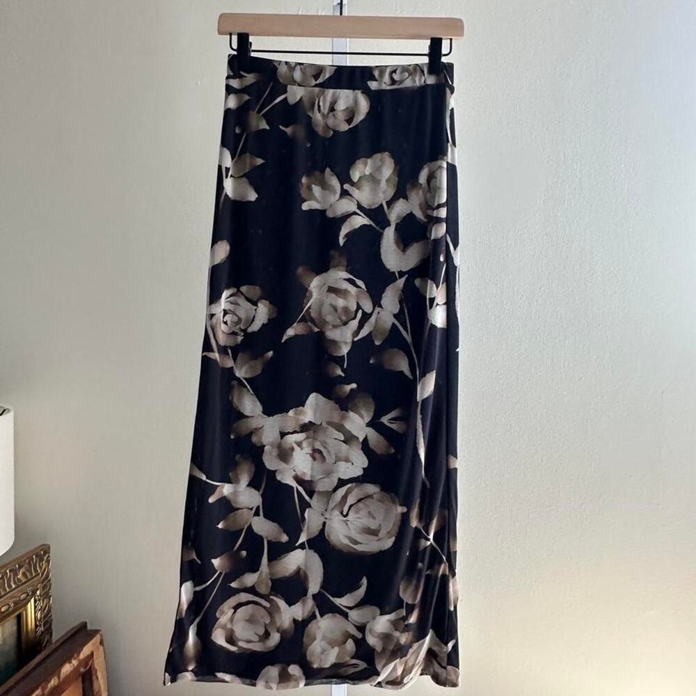 Misa los angeles black and